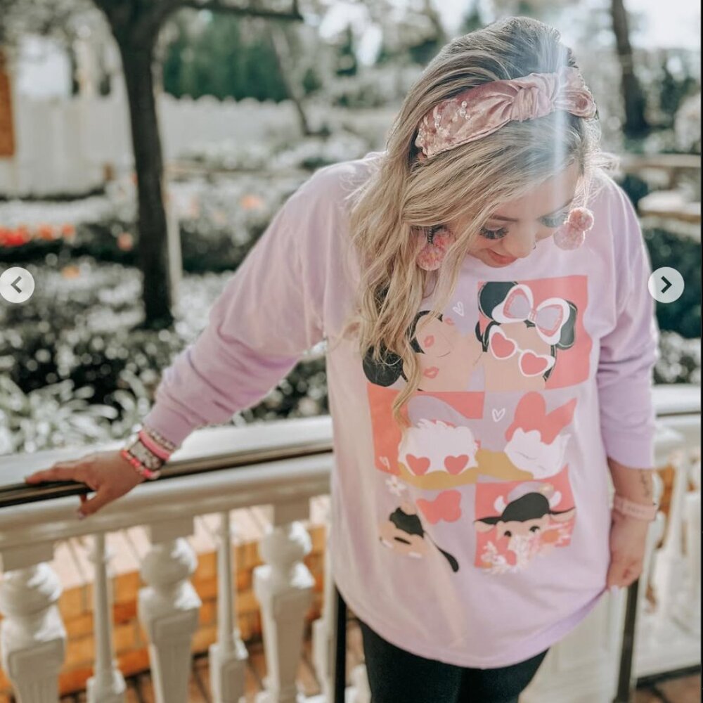 MAKERSOFMAGICANDWISHES Sensational Six Valentine Long Sleeve Tee (XXL)